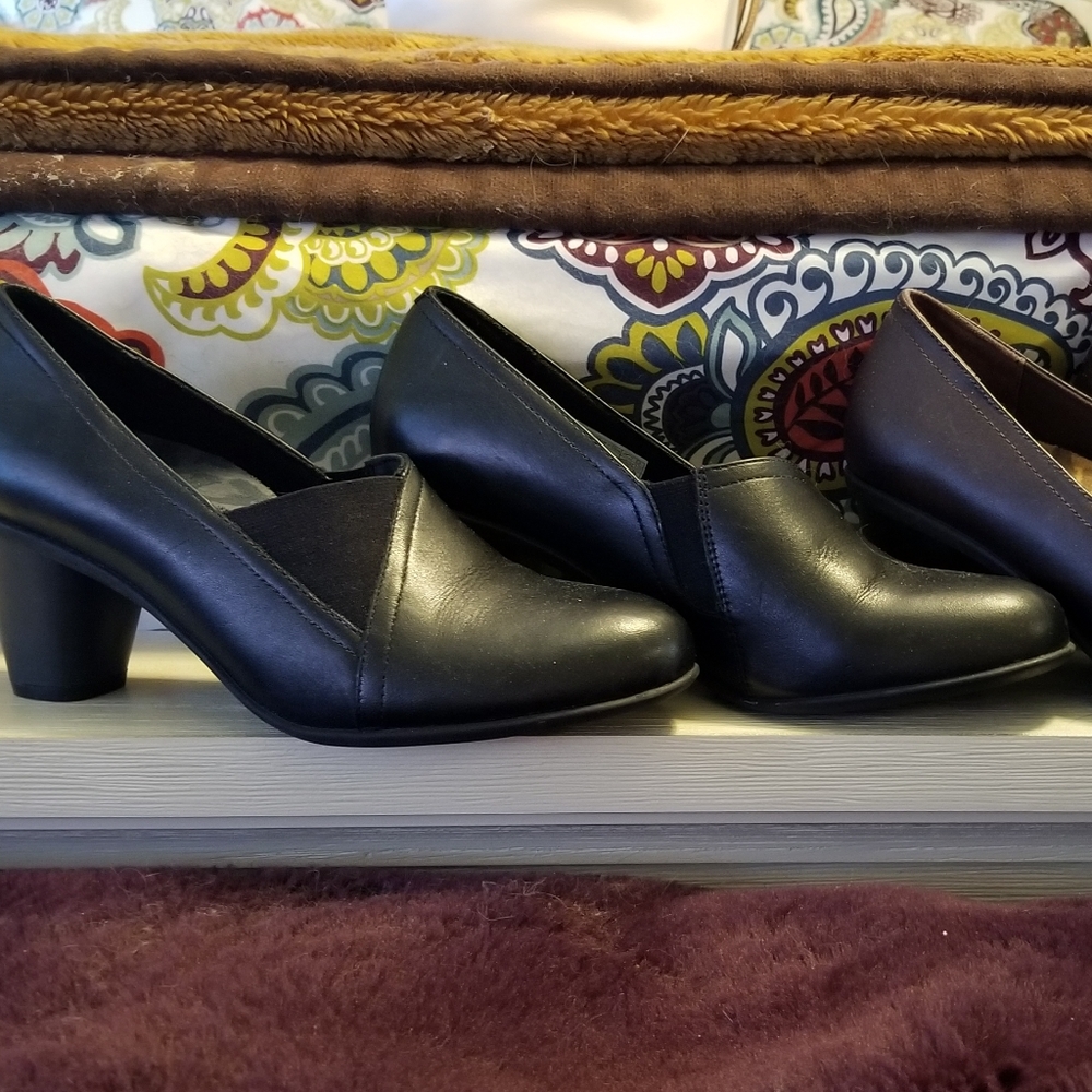 Vionic shoes
